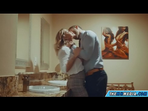 ❤️ Калі грудастая бландынка спакушае цябе ў грамадскім туалете ️ Жорсткае порна на be.ixiporn-com.ru ❌